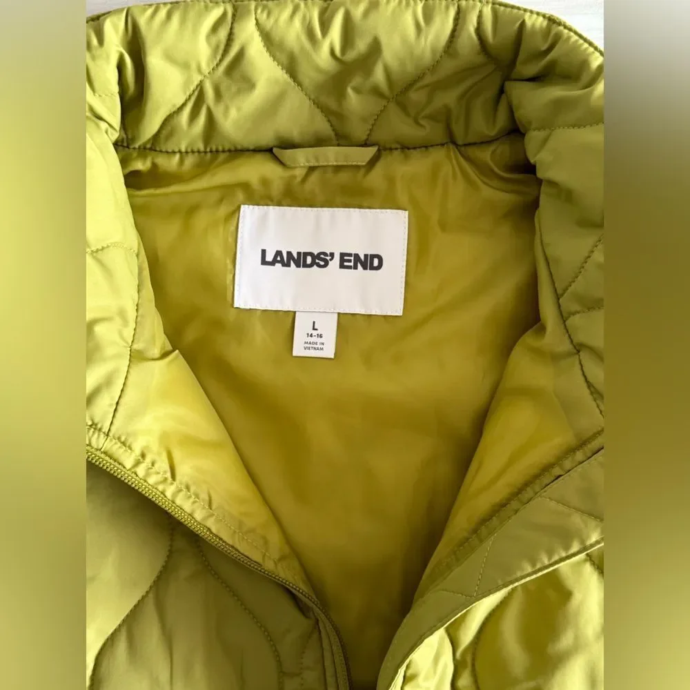 Lands’ End Featherfree Insulated Vest Green Large NWT IN PACKAGE